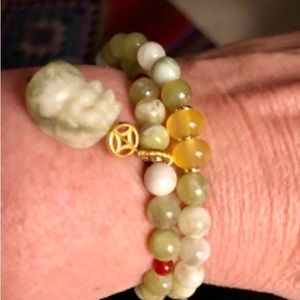 Jade Carved  pixiu beaded double wrap bracelet